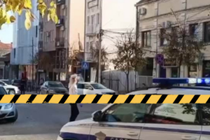 BRUTALAN NAPAD U KRAGUJEVCU: MUŠKARCA IZBOLI NOŽEM I NASMRT PRETUKLI, DVOJICA UHAPŠENI, JEDAN U BEKSTVU! (VIDEO)