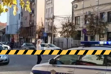 BRUTALAN NAPAD U KRAGUJEVCU: MUŠKARCA IZBOLI NOŽEM I NASMRT PRETUKLI, DVOJICA UHAPŠENI, JEDAN U BEKSTVU! (VIDEO)